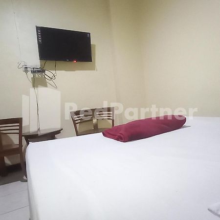 OYO 3956 Hotel Palem 2 Malang Buitenkant foto