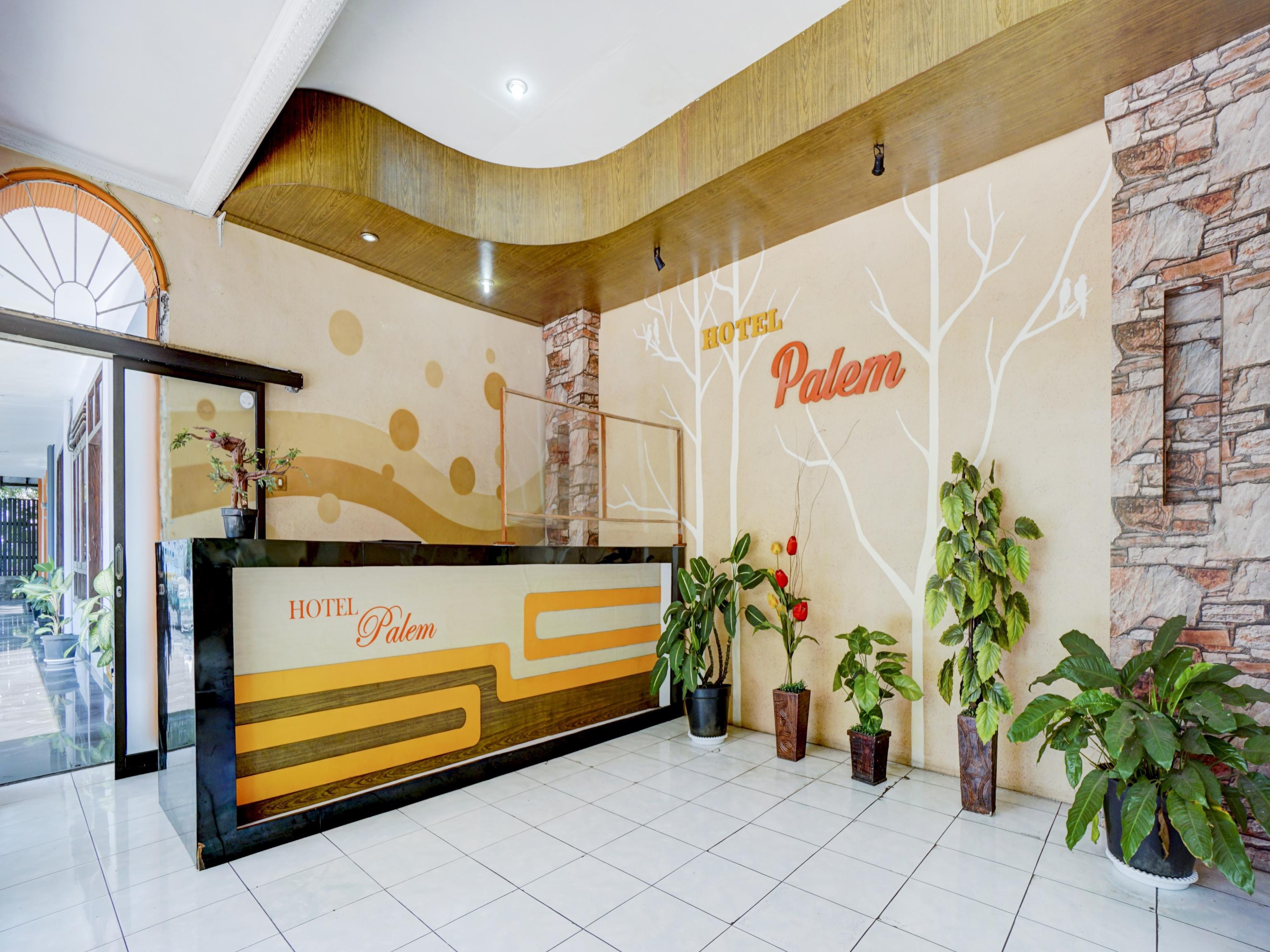 OYO 3956 Hotel Palem 2 Malang Buitenkant foto
