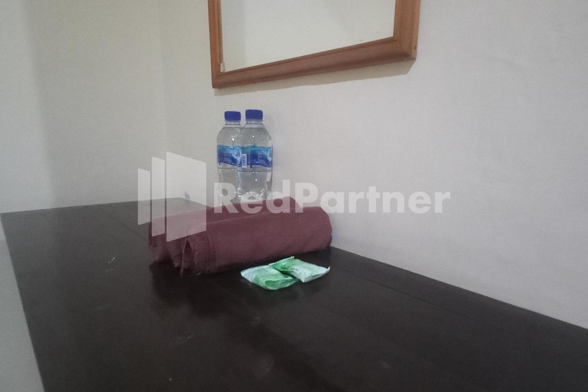 OYO 3956 Hotel Palem 2 Malang Buitenkant foto